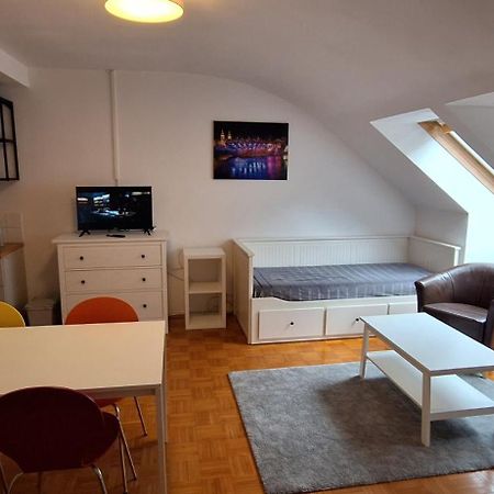 Flataid Apartment Obere Bahnstrasse - Grazer Messe 外观 照片